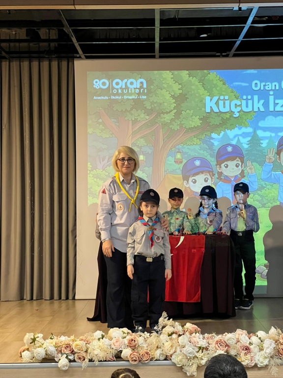 Oran Okulları Küçük İzci Kümesi Yemin Töreni’ni büyük bir gurur ve heyecanla gerçekleştirdik. görseli 5